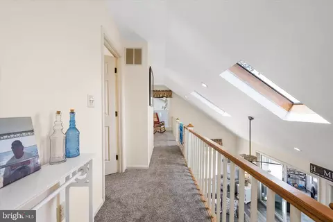 Entry Way - 8078 Riverview Rd, Westover, MD 21871 photo 2 of 4