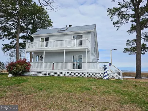 Exterior - 8078 Riverview Rd, Westover, MD 21871 photo 4 of 43