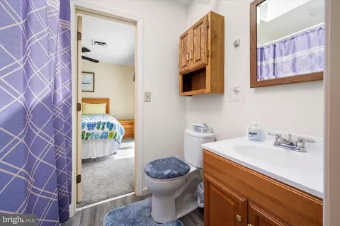 Bath - 8078 Riverview Rd, Westover, MD 21871 photo 6 of 6