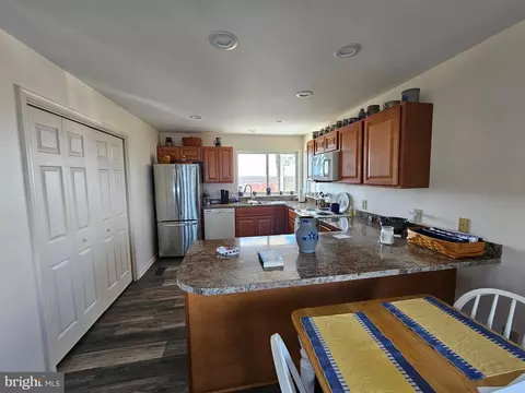 Kitchen - 8078 Riverview Rd, Westover, MD 21871 photo 2 of 5