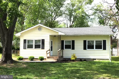 30514 Pecan Dr, Princess Anne, MD 21853