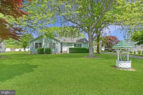 30012 Deal Island Rd, Princess Anne, MD 21853
