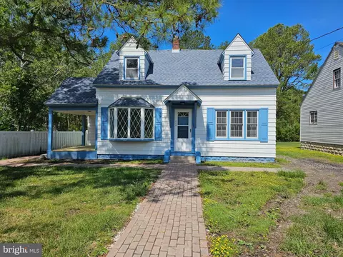 268 S A S Somerset Ave, Crisfield, MD 21817
