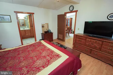 27357 Fairmount Rd, Westover, MD 21871 photo 16