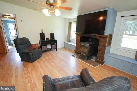 27357 Fairmount Rd, Westover, MD 21871 photo 5