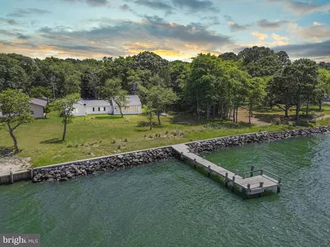23494 Temple Ln, Deal Island, MD 21821