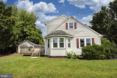 26348 Mariners Rd, Crisfield, MD 21817