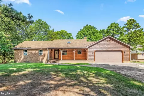 5022 Blue Heron Ln, Crisfield, MD 21817