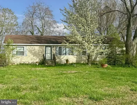 9675 Melvin White Rd, Deal Island, MD 21821
