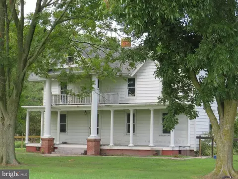 4533 Lawson Barnes Rd, Crisfield, MD 21817