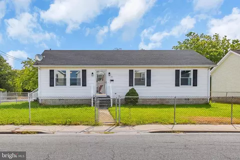149 S 4th St, Crisfield, MD 21817