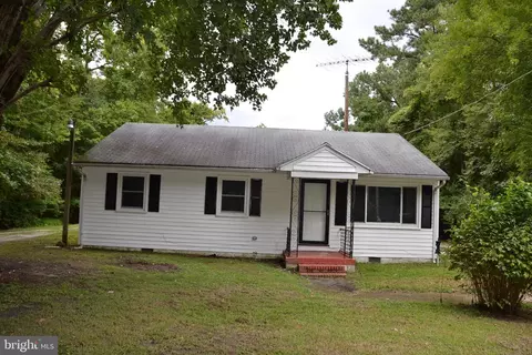 29792 Deal Island Rd, Princess Anne, MD 21853
