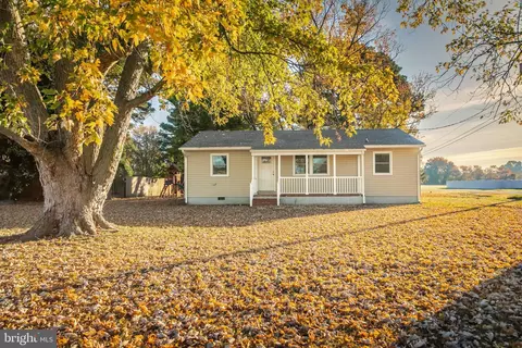 11830 Edgehill Terrace Rd, Princess Anne, MD 21853