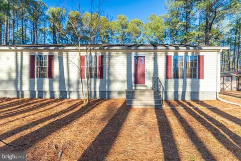 2735 Calvary Rd, Crisfield, MD 21817