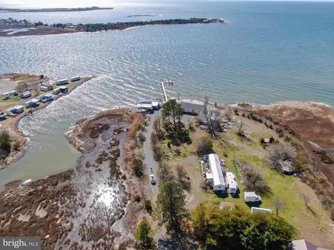 View/Area - 25722 Drum Point Rd, Westover, MD 21871 photo 4 of 9
