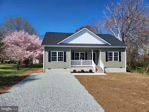 11393 Hayman Dr, Princess Anne, MD 21853