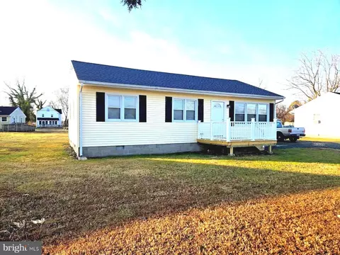 30759 W Post Office Rd, Princess Anne, MD 21853