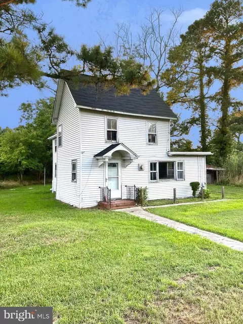 24719 Deal Island Rd, Deal Island, MD 21821