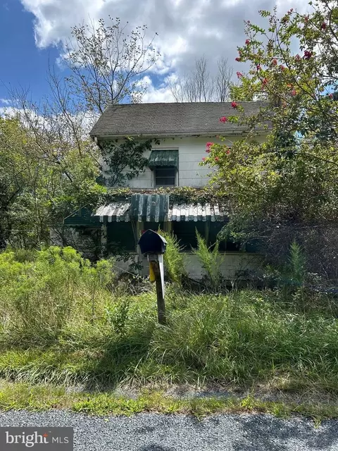 26917 Clifton Mister Rd, Crisfield, MD 21817