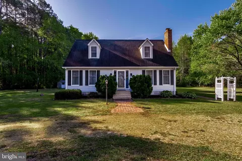 8899 Arden Station Rd, Westover, MD 21871