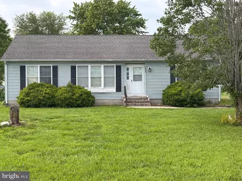 29982 Deal Island Rd, Princess Anne, MD 21853