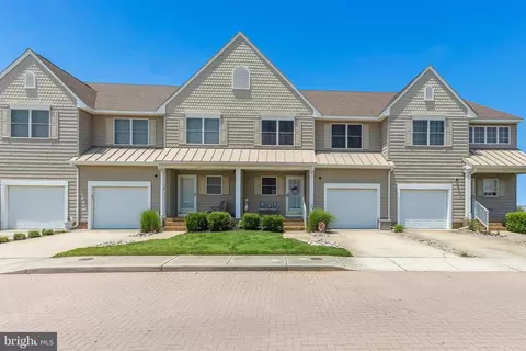 109 C Waters Edge #109C, Crisfield, MD 21817