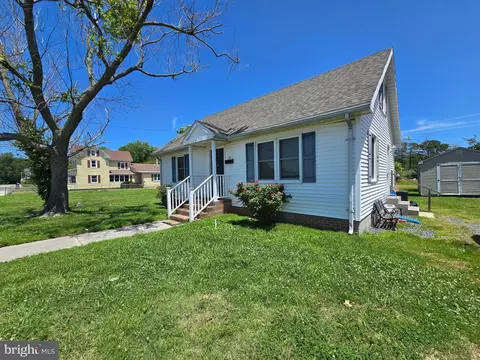 Other - 113 2nd St, Crisfield, MD 21817 photo 5 of 9