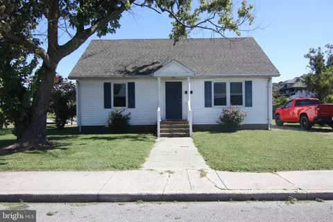 Other - 113 2nd St, Crisfield, MD 21817 photo 3 of 9