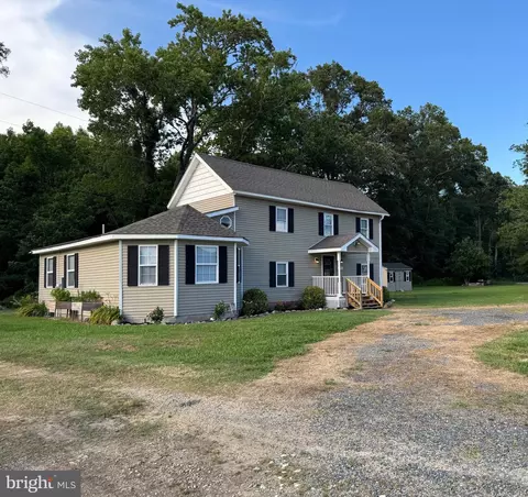 27590 Farm Market Rd, Marion Station, MD 21838