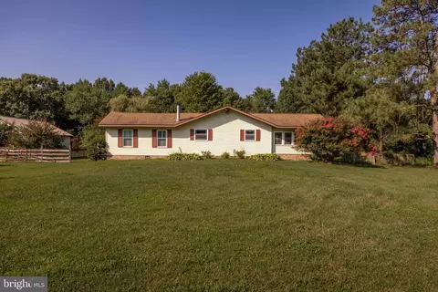 31741 Peggy Neck Rd, Princess Anne, MD 21853