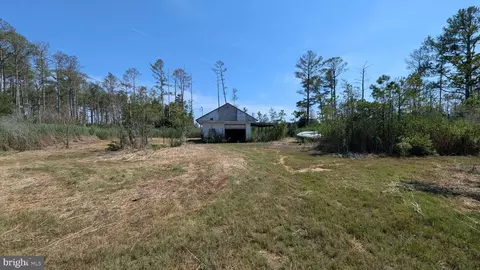3012 William Maddox Rd, Crisfield, MD 21817