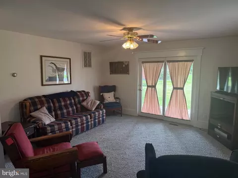 Living - 27665 Fairmount Rd, Westover, MD 21871 photo 4 of 4