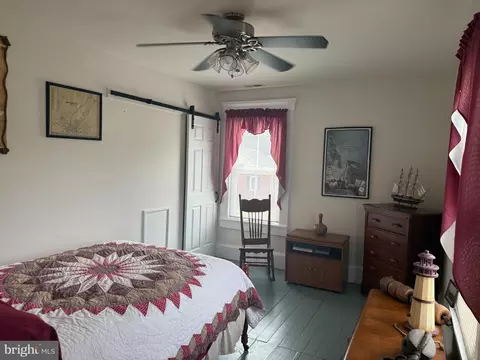 Bedroom - 27665 Fairmount Rd, Westover, MD 21871 photo 2 of 4
