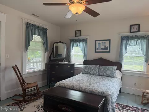 Bedroom - 27665 Fairmount Rd, Westover, MD 21871 photo 4 of 4