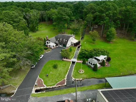 26463 Asbury Ave, Crisfield, MD 21817