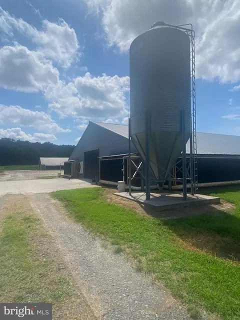 30560 Charles Barnes Rd, Westover, MD 21871