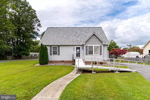 129 N Somerset Ave, Crisfield, MD 21817