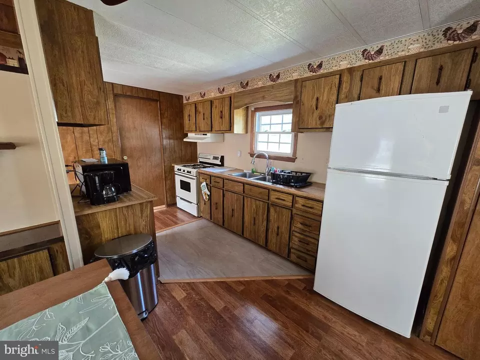  26278 Peach St, Crisfield, MD 21817 photo 8