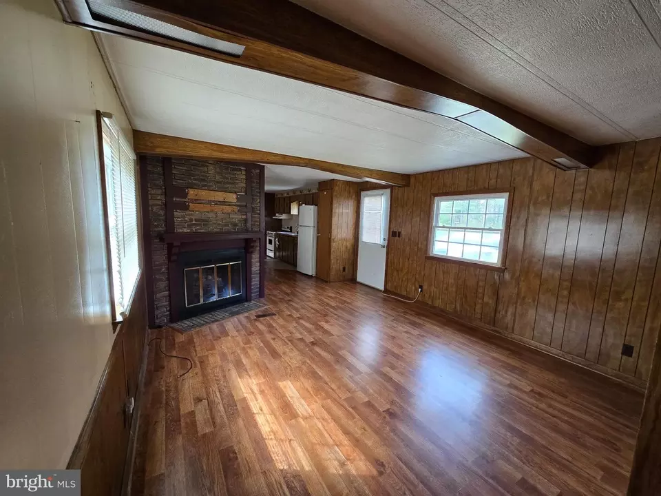  26278 Peach St, Crisfield, MD 21817 photo 6