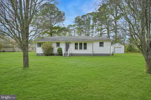 3140 Boone Rd, Crisfield, MD 21817