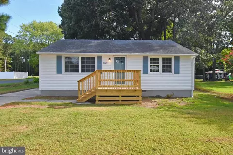 26523 Mariners Rd, Crisfield, MD 21817
