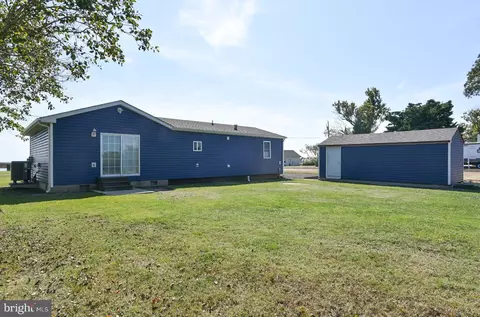 Exterior - 25830 Rumbley Rd, Westover, MD 21871 photo 7 of 12