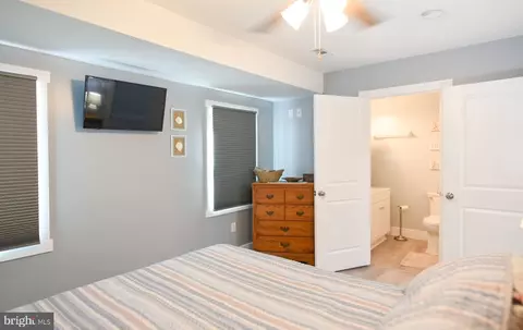 Bedroom - 25830 Rumbley Rd, Westover, MD 21871 photo 4 of 10