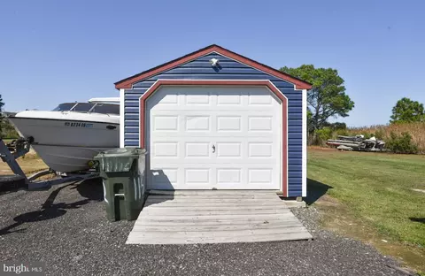 Exterior - 25830 Rumbley Rd, Westover, MD 21871 photo 5 of 12