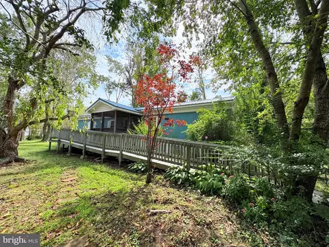 27199 Nevitte Muir Rd, Westover, MD 21871