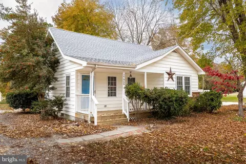 28766 Larry Lankford Rd, Princess Anne, MD 21853