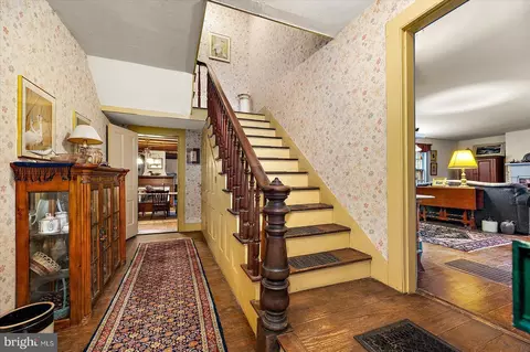 Entry Way - 27947 Fairmount Rd, Westover, MD 21871 photo 3 of 23