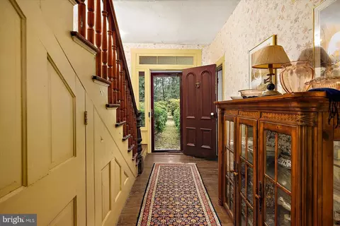 Entry Way - 27947 Fairmount Rd, Westover, MD 21871 photo 1 of 23