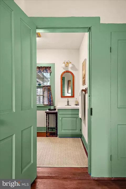 Entry Way - 27947 Fairmount Rd, Westover, MD 21871 photo 22 of 23