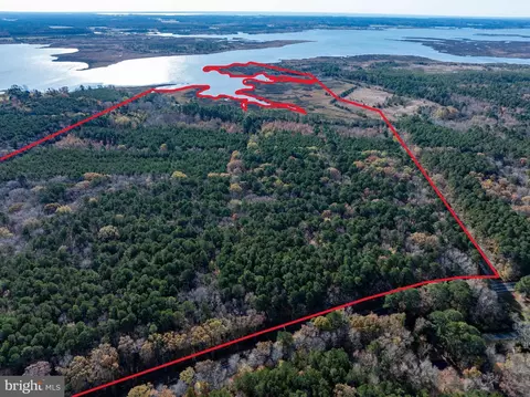 27947 Fairmount Rd, Westover, MD 21871